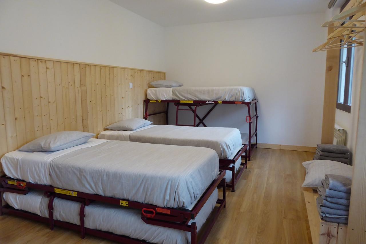 Camping Selva De Oza Hecho Exterior photo